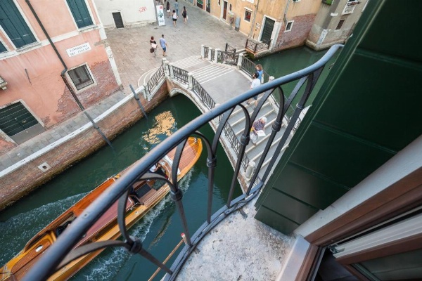 Liassidi Wellness Suites image 14